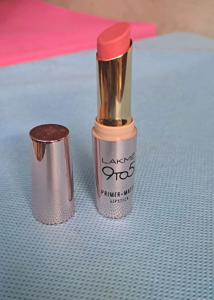 Lakme 9 To 5 PRIMER + Matte Lipstick