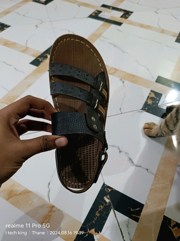 Paragon Sandal. For Kids Or Men