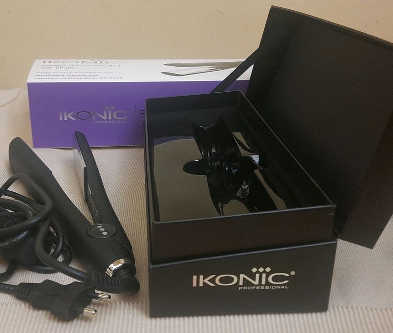 Ikonic Pro Titanium Shine Straightener