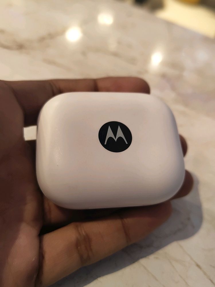 Motorola Moto Buds With 1 Year Extended Warranty