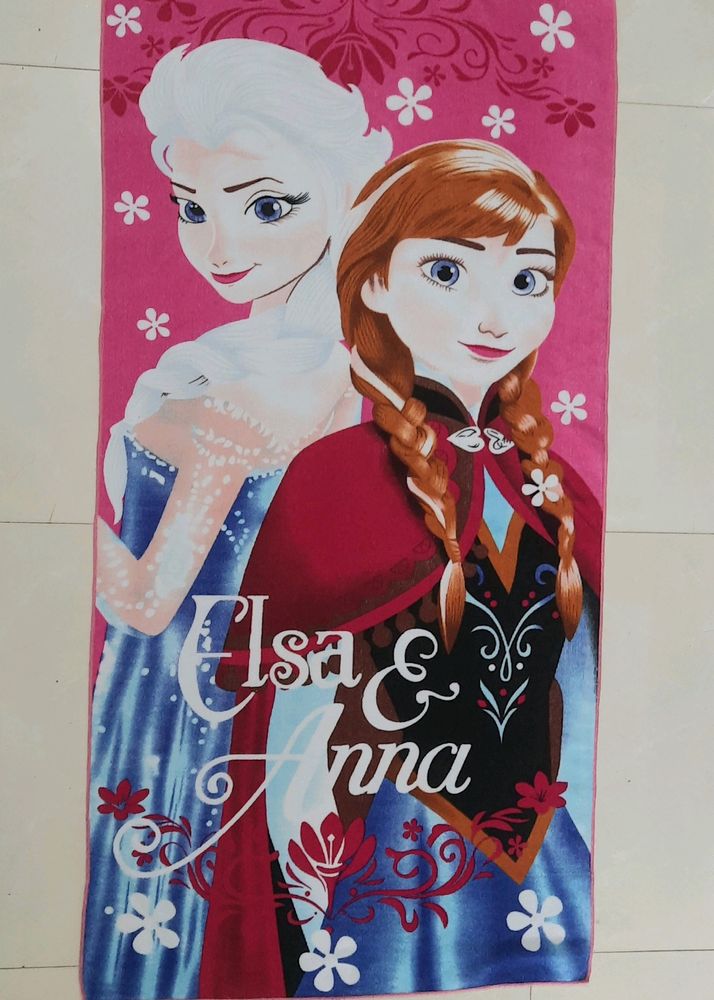 Elsa & Anna Towel.