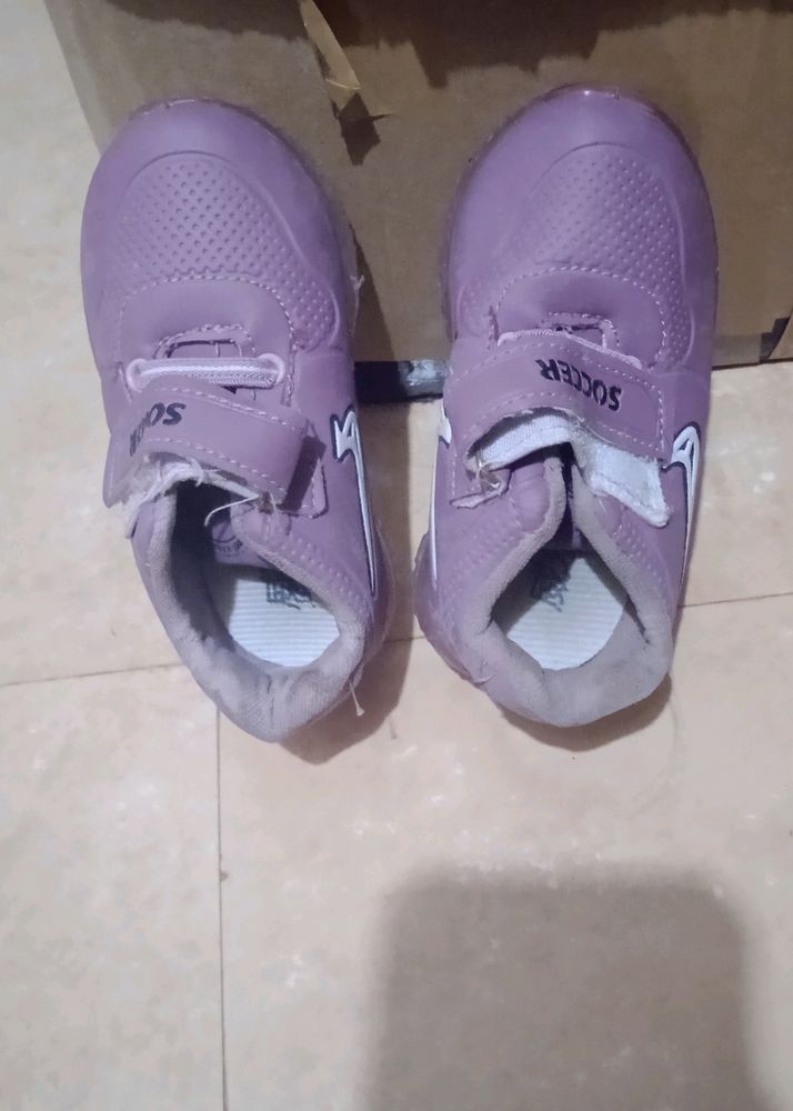 Shoe In Good Condition