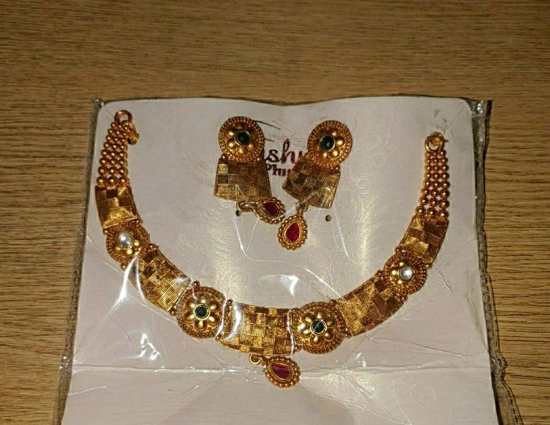 New Fashion Gold Plated Jewellery Set