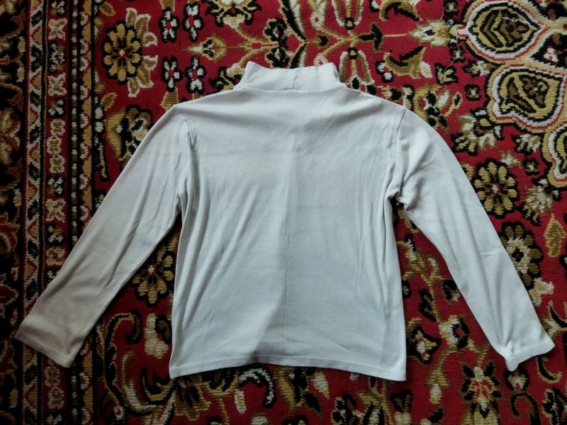 White High Neck Sweatshirt.