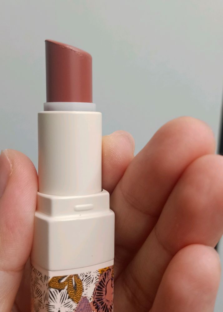 Bobbi Brown Lipstick