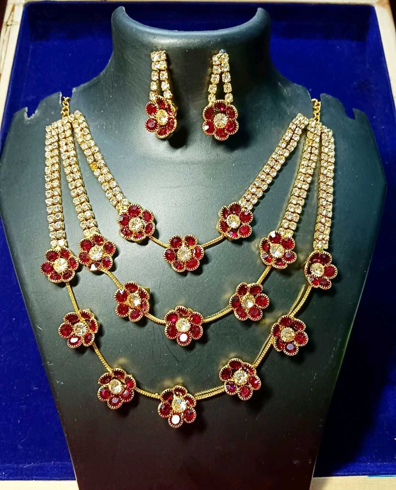 Necklace Set