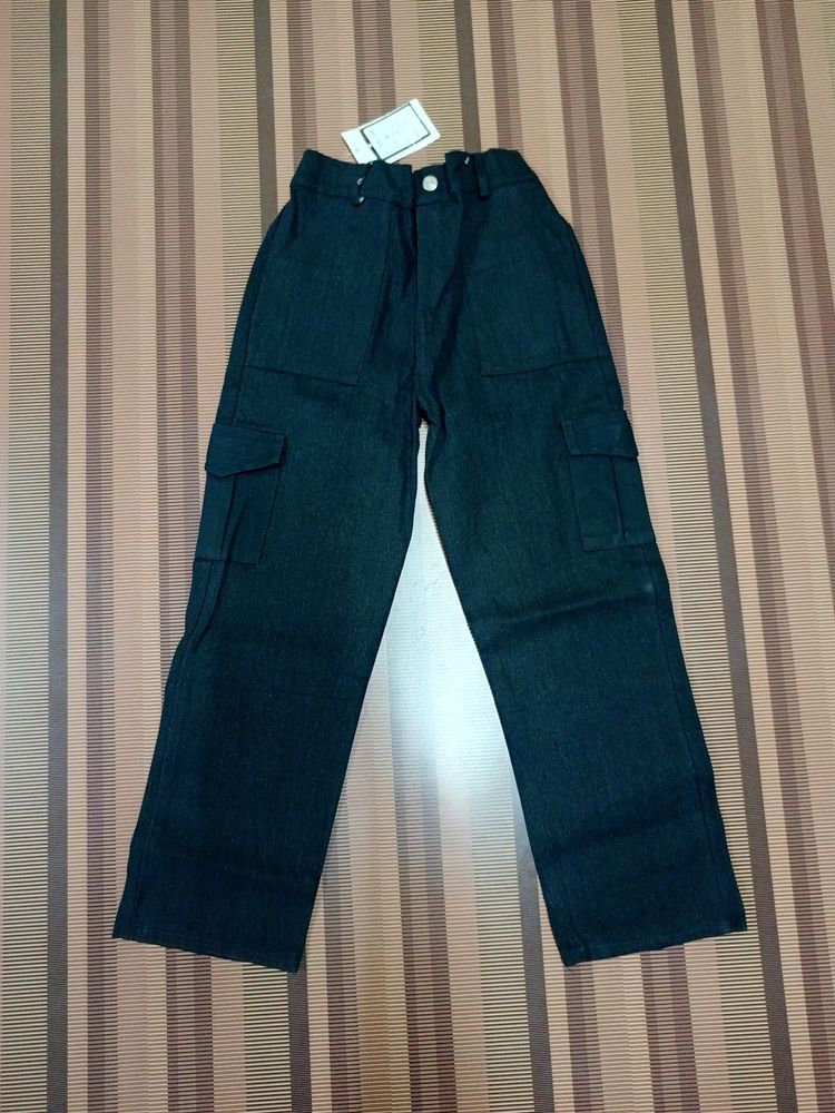 W-97 Size-30 Cago Straight Women Denim Jeans