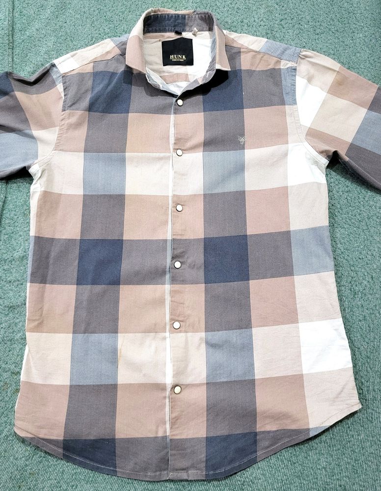 Mens Casual Shirt (Size-L)