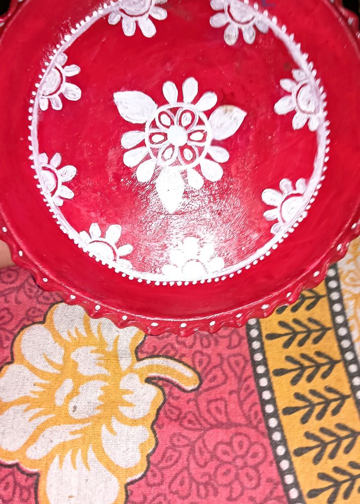 Design On Clay Plate