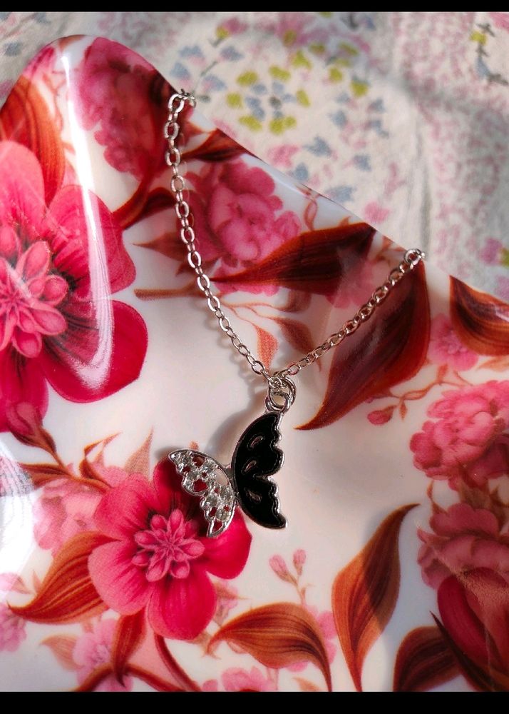 110 Rs Butterfly With Chain