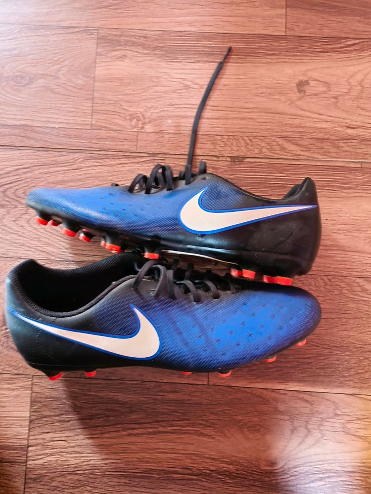 Nike Football Shoes Unused Perfect Condition