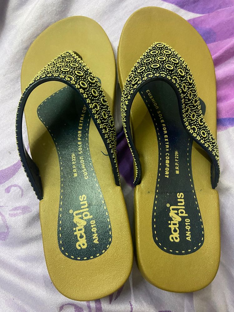 New Action Slipper Only @ 250 Rs