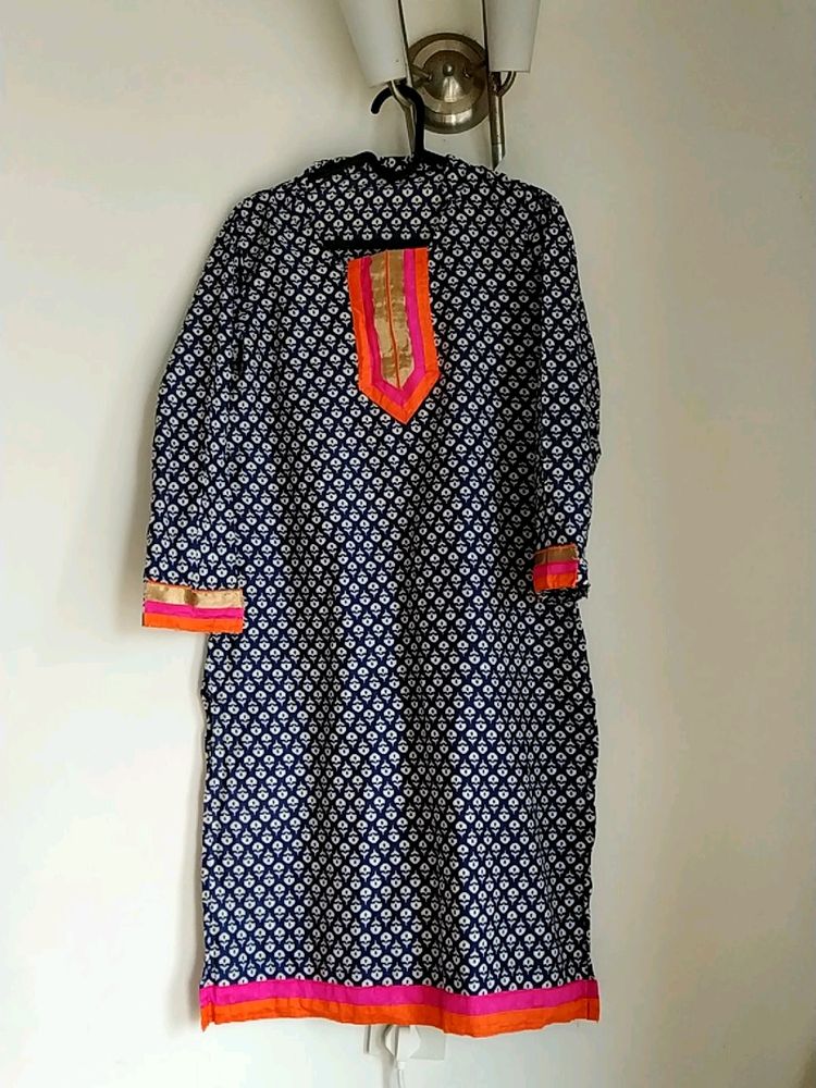 Hand Stitched Straight Kurta