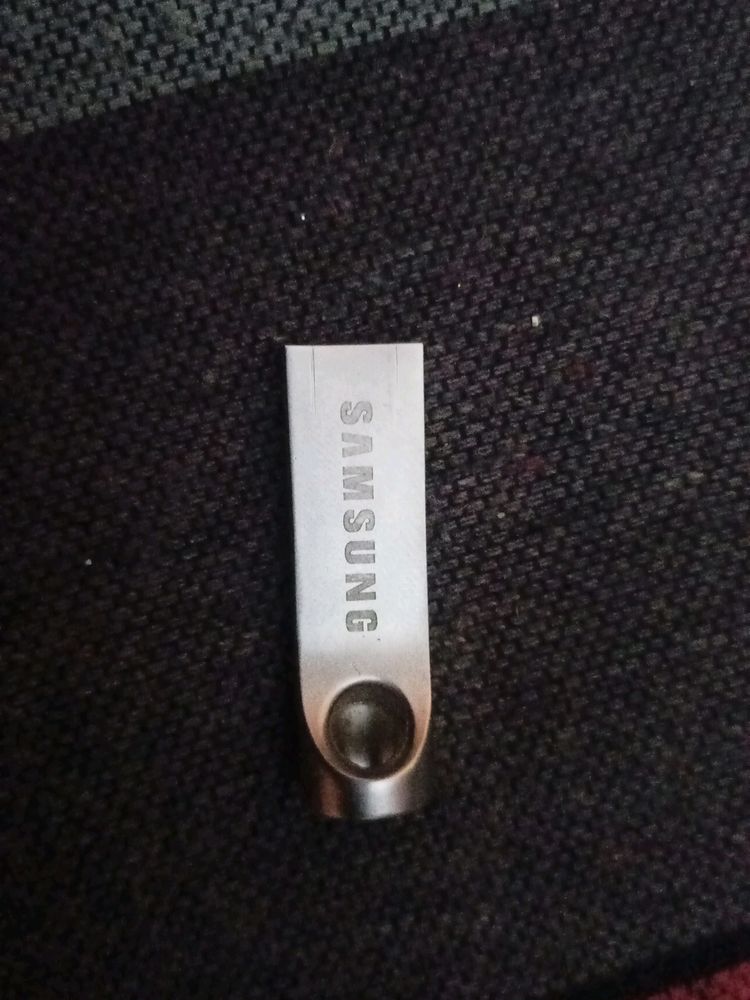 Samsung 128 Gb Pendrive