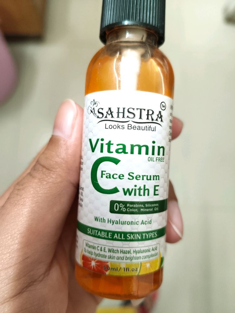 Sahstra: Hyaluronic Acid+Vitamin C Face Serum