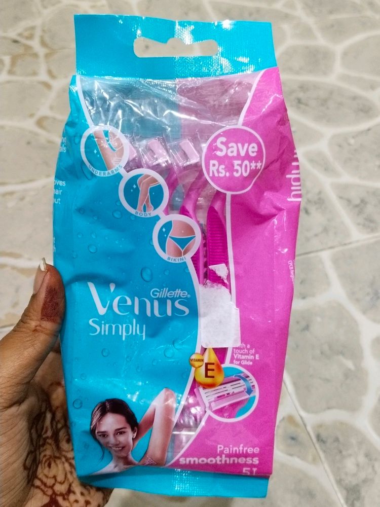 Venus Simply Razor Pack Of 5