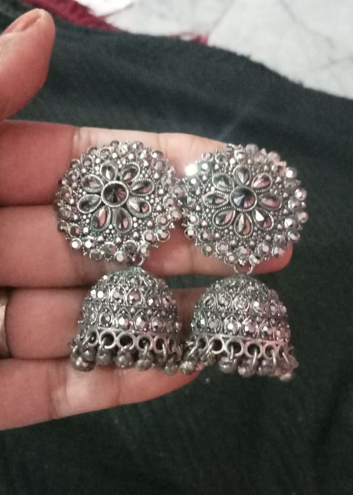 Beautiful 4 Earrings Combo