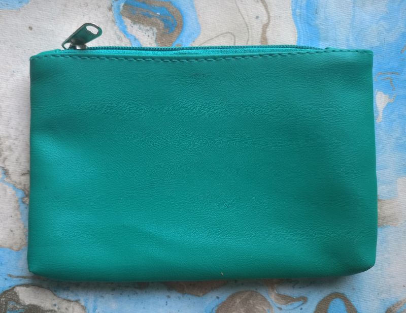 Smytten Pouch/Storage Bag