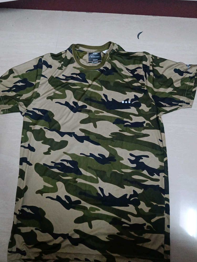 A Military Design Tshirt For Men