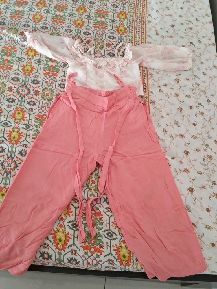 Cute Attractive Gorgeous Co Ord Set Girls5-6 Years