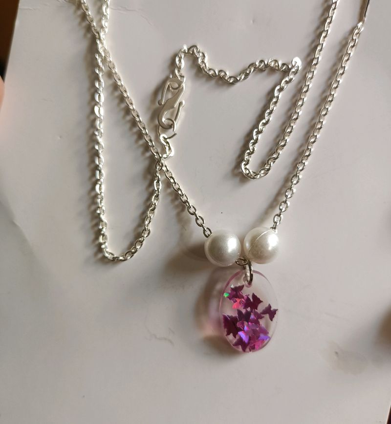 Pendant Necklace