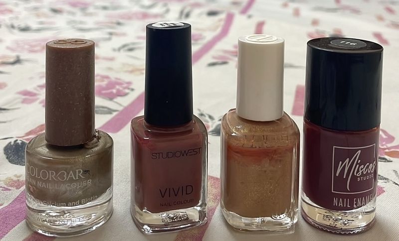 4 Nailpaints For Sale