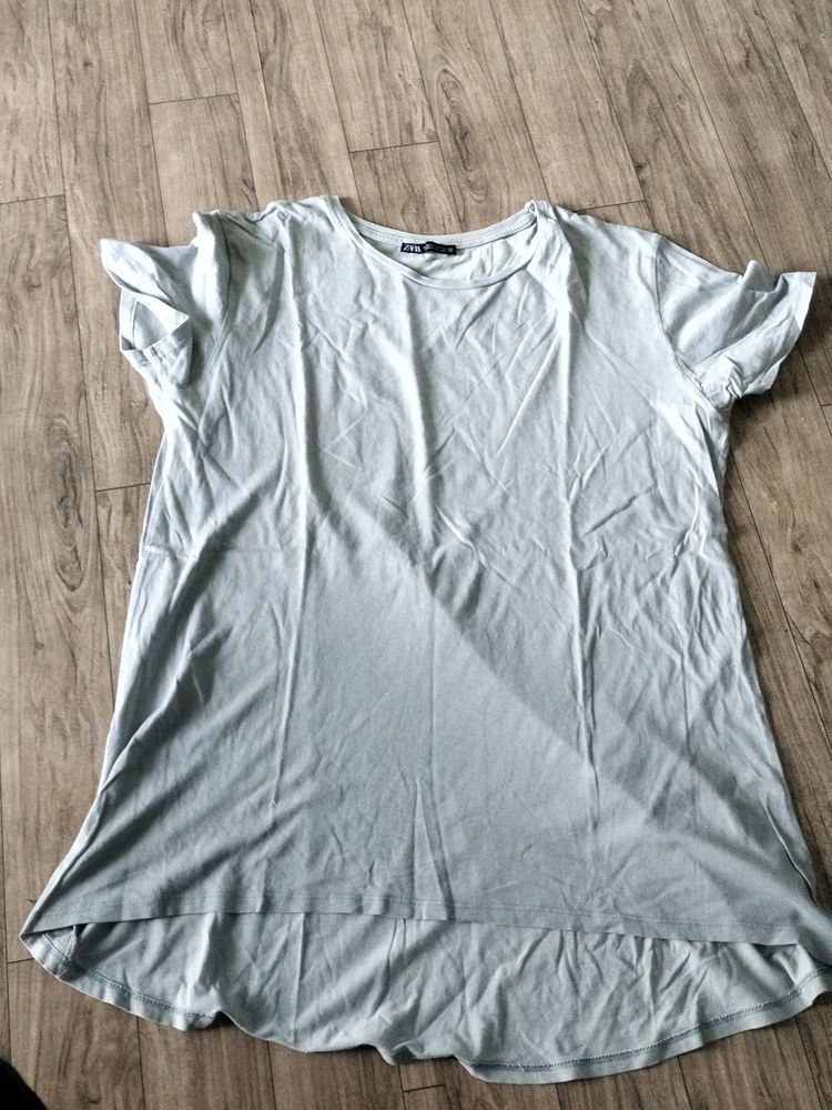 Zara Grey T