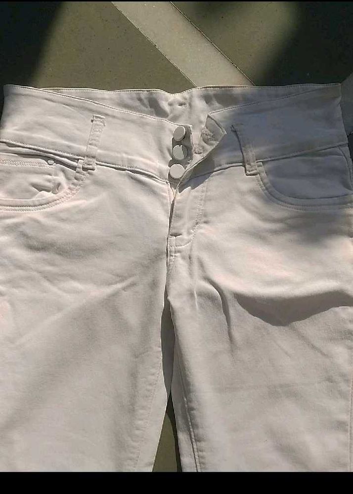 Slim Or Skinny White Jeans