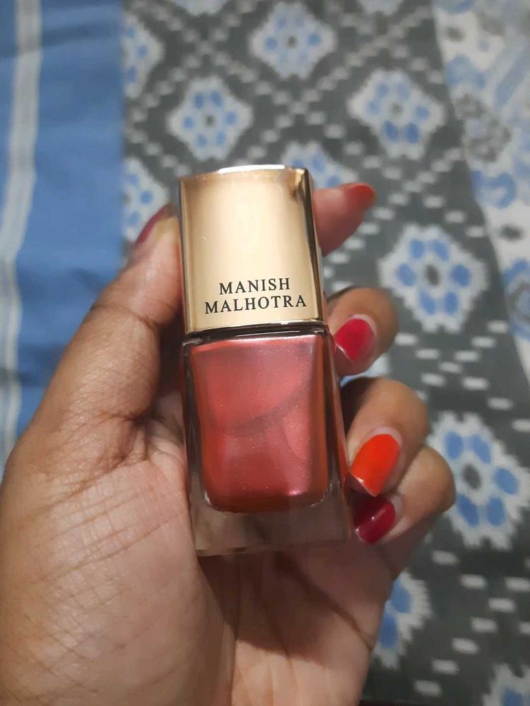 Manish Malhotra Nail Polish 💅