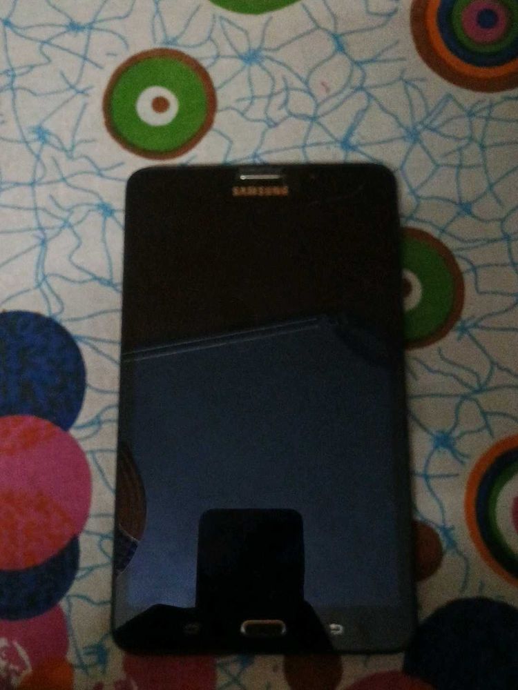 Samsung Galaxy Tab A Good Condition Screen Crack