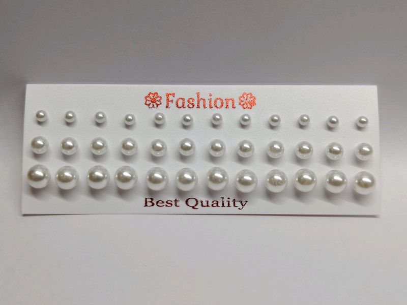 Original White ⚪ Pearls Earrings Pack Of 18 Pairs