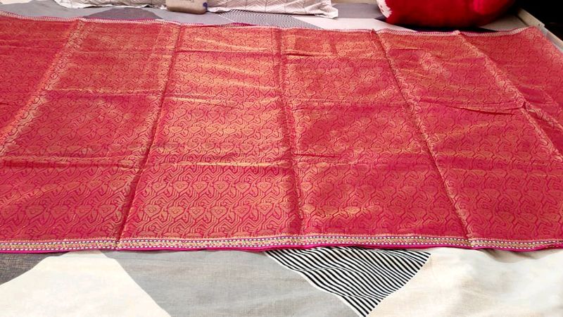 Saree With Unique Design