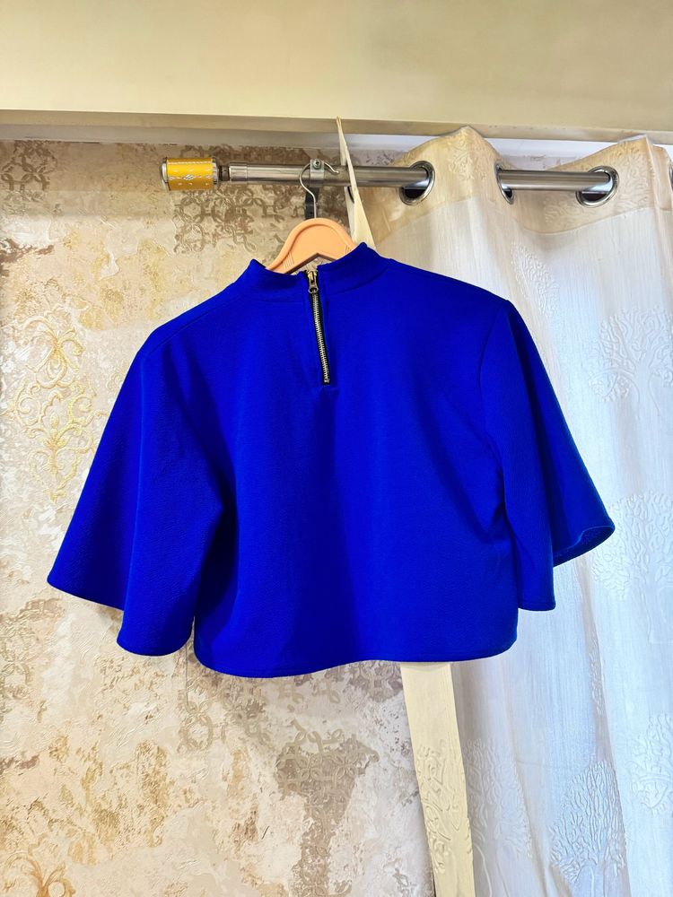 Brand New Ocean Blue Turtle Neck Top 💙