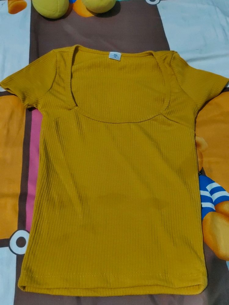 Yellow Top Hip Small Size