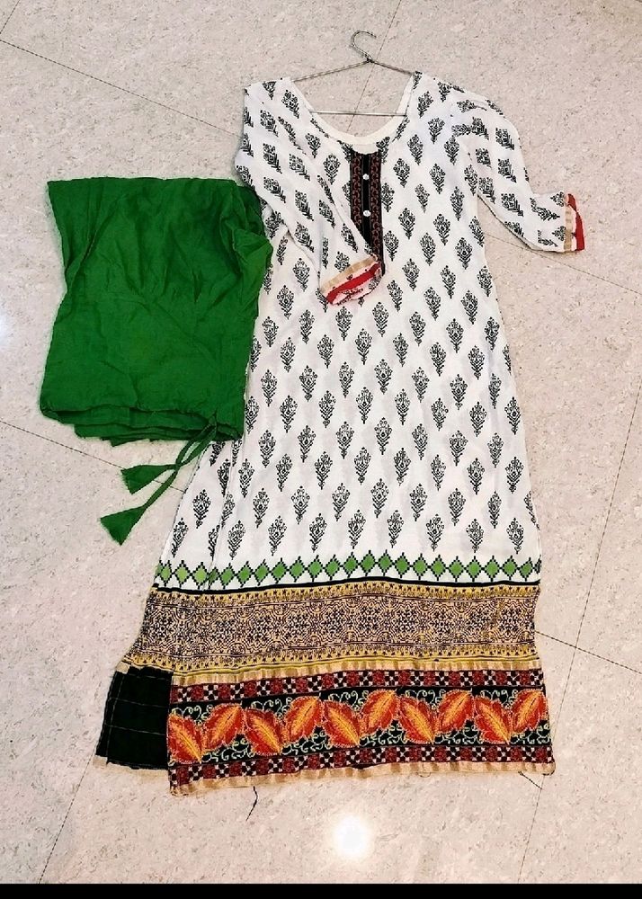 Kurta Set With Churidar Pajama And Dupatta