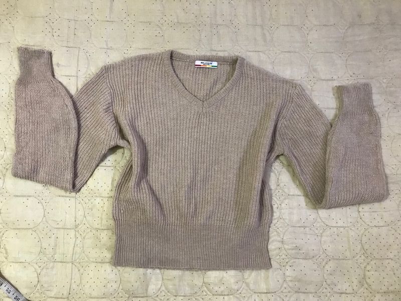 Knitted Nude pullover Bust 34-38