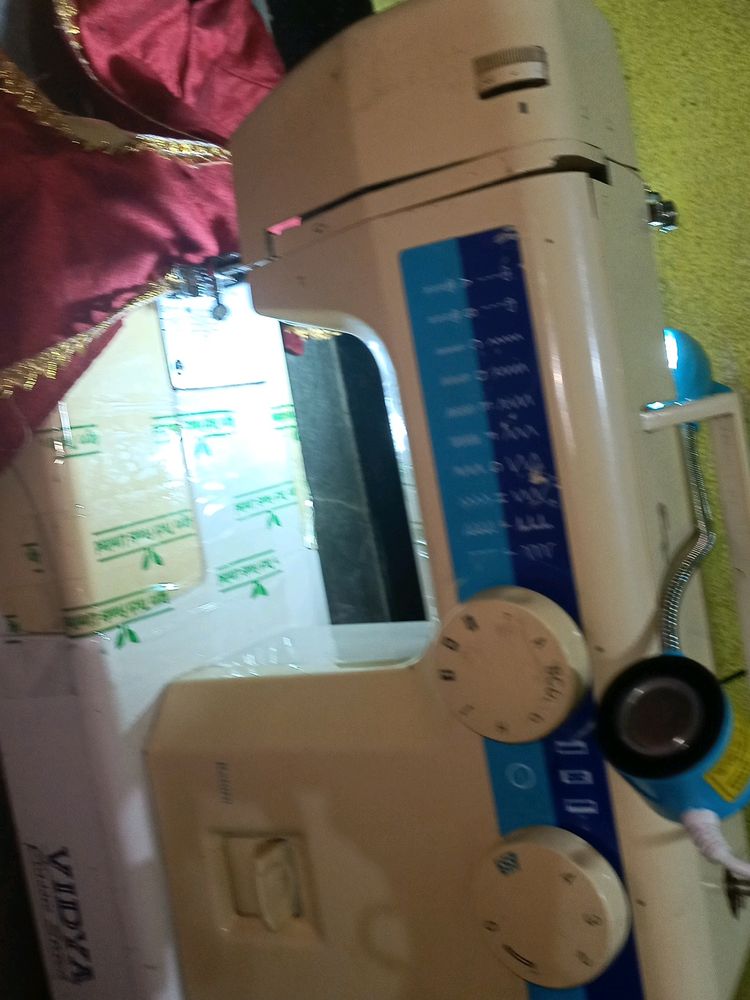 Vidhya Machine With  25 Types Of Stiches