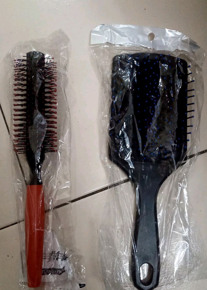 Hair Brush Set Of 2( Totally New)