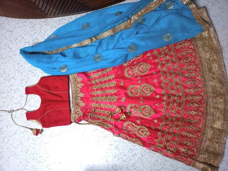 Wedding Lehenga With Long Dupatta Ghagra Style