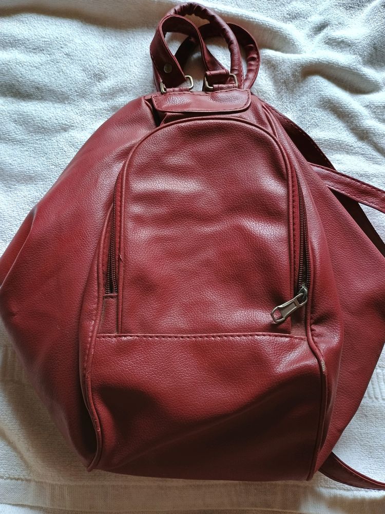 Leather Backpack Cum Sling Bag 🛍️✨