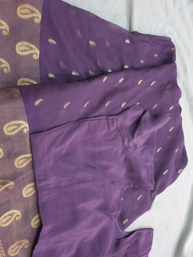 Beautiful Saree For Aesthetic Girls Out There