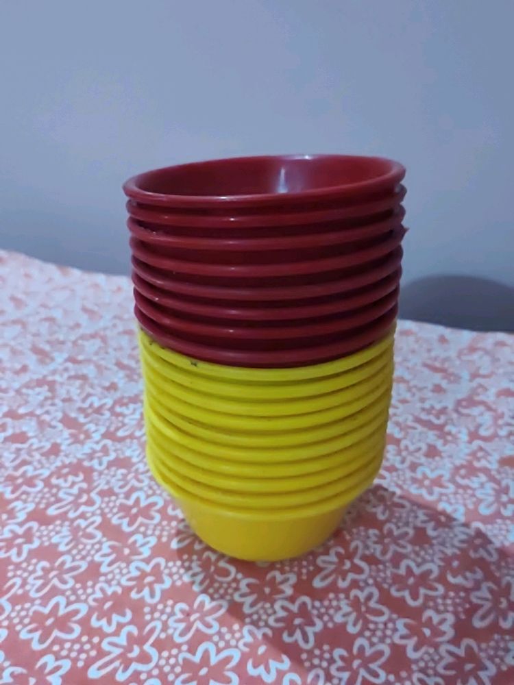 Plastic Serving Bowls