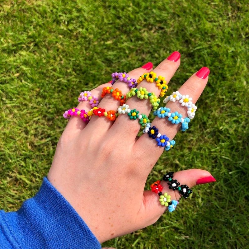 Daisy Beaded Rings