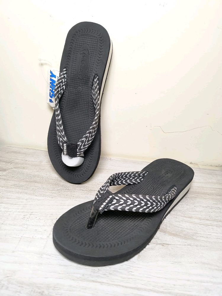 New Women's Fashion design Slipper Size-4