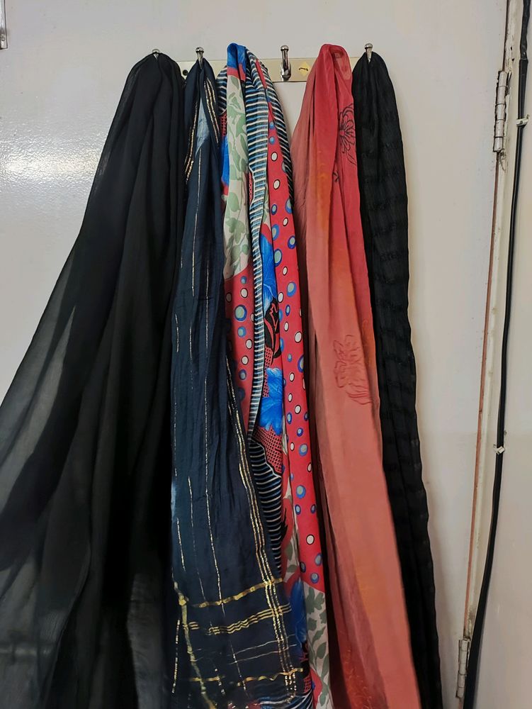 Combo - Used Dupattas