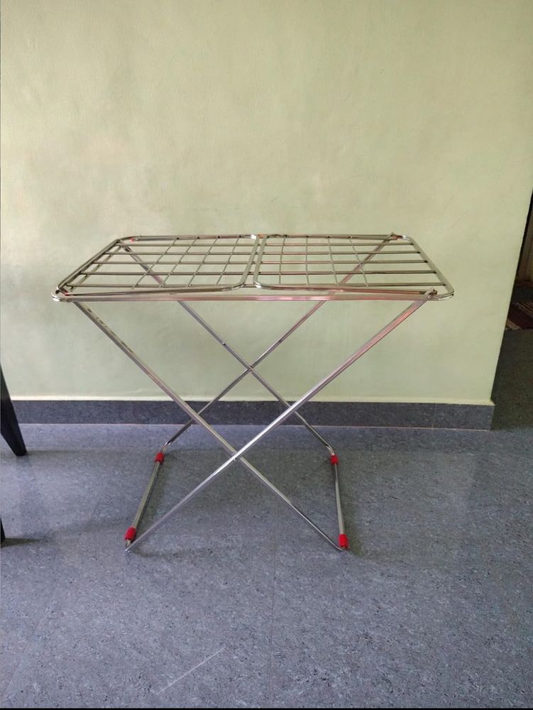 Foldable Clothes Stand