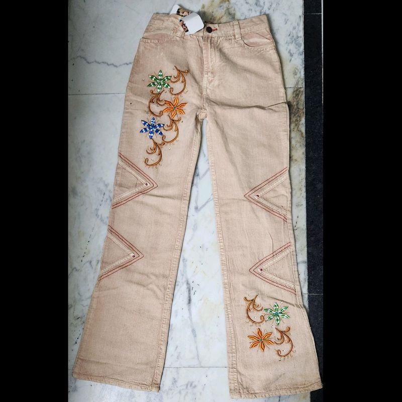 Beige Colur Embroidery Wide Leg Jeans