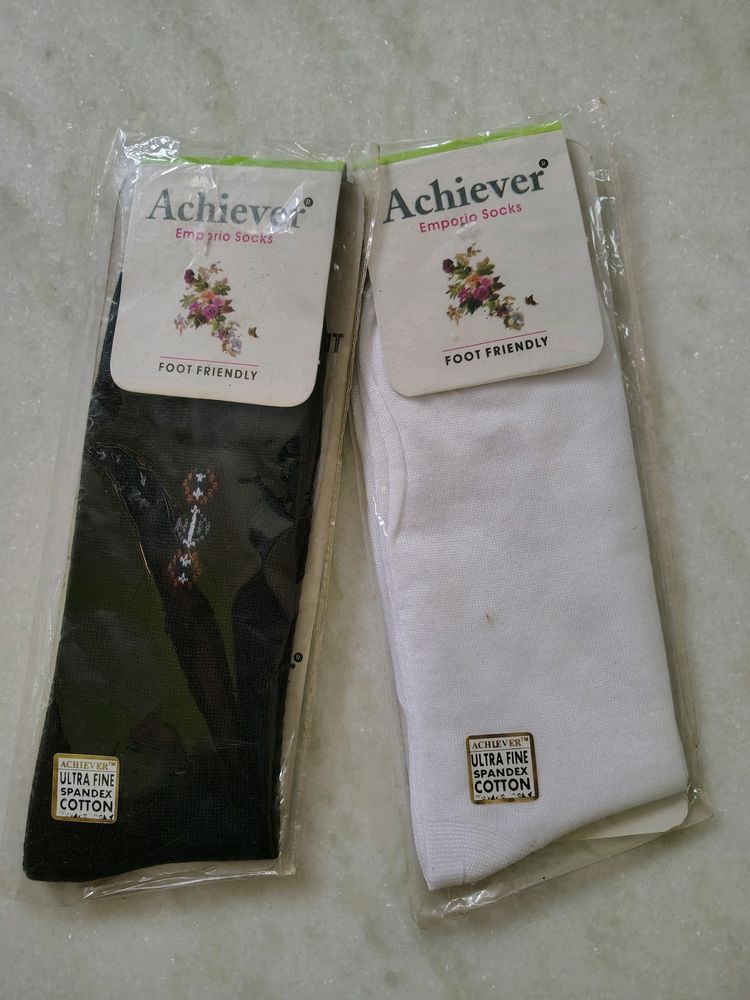 2 Pair Of New Socks