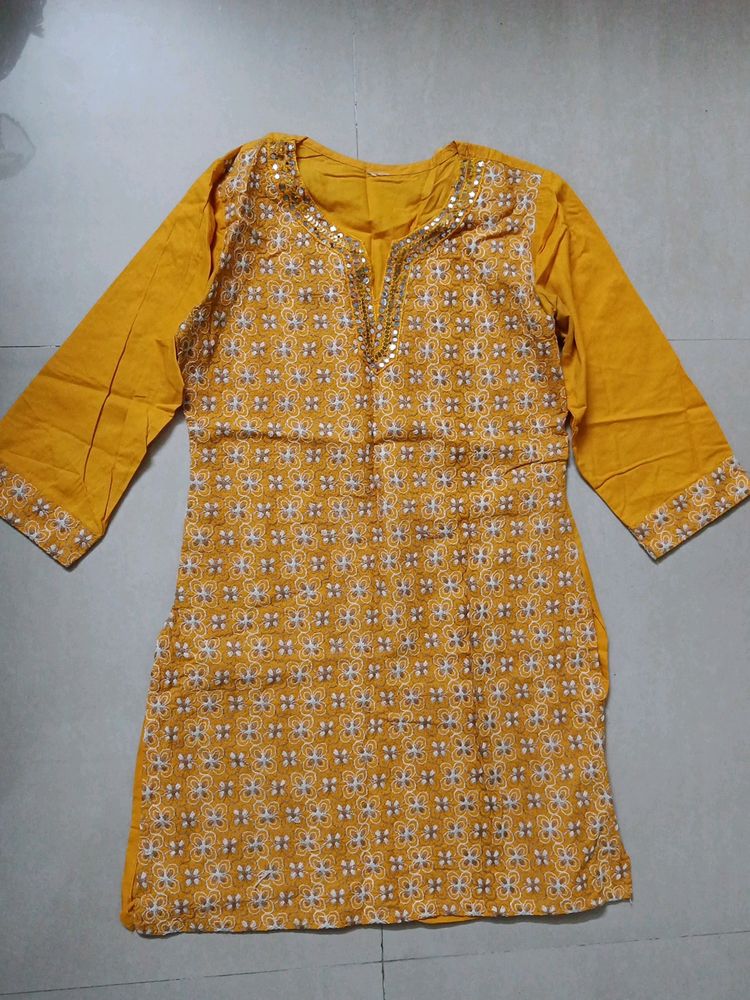 Embroidered Mirror Work Neck Kurta