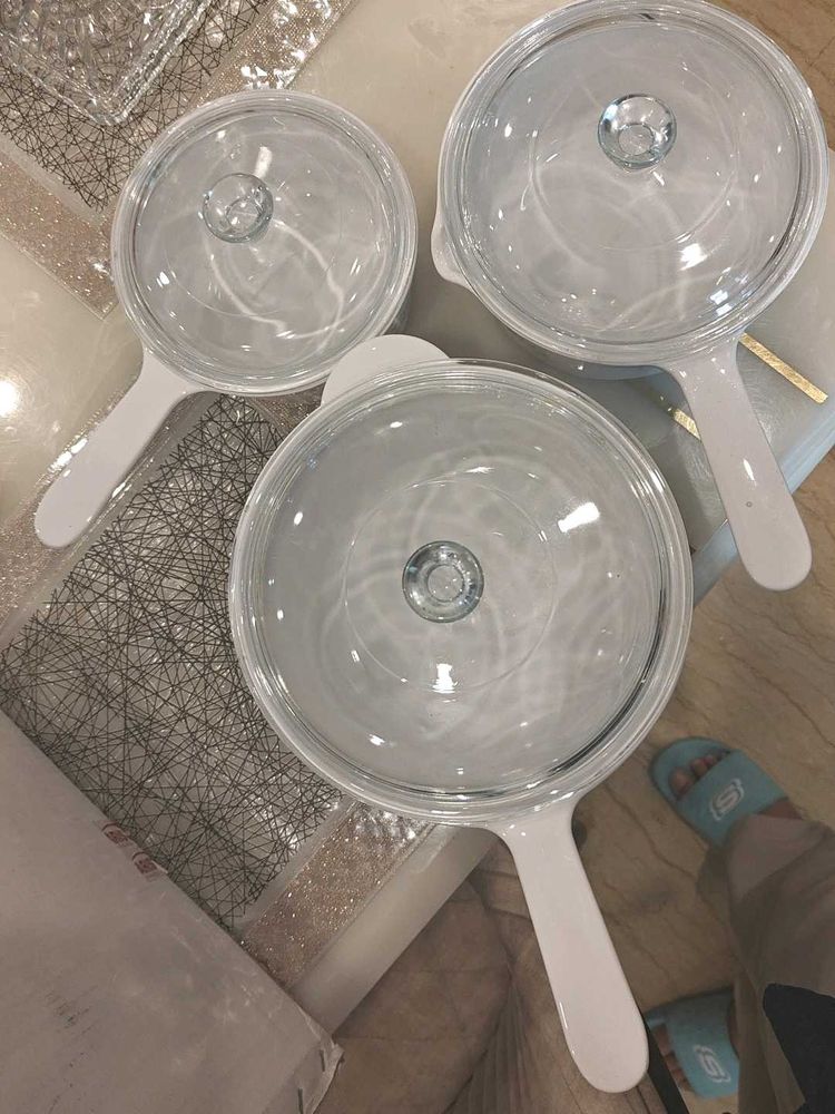 Set Of 3 Glass Serving/Cooking Bowls With Lid